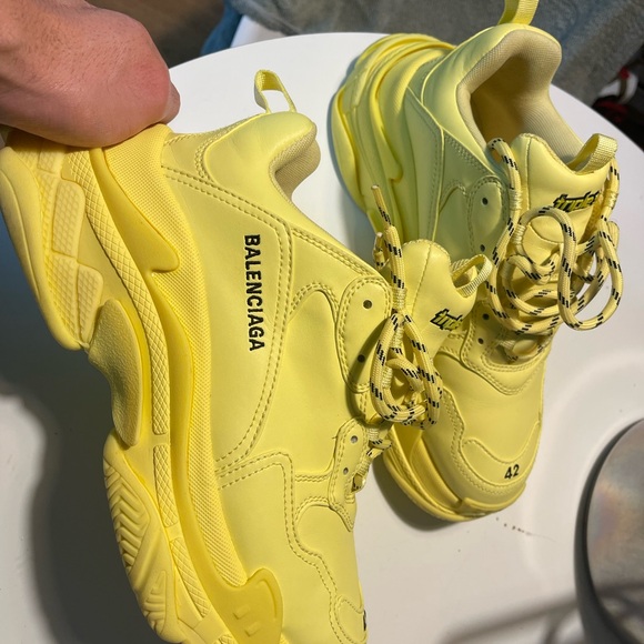 Zapatos Balenciaga Originales….modelo TRIPLE S….Size 9.5/42 Casi nuevos…. - Picture 5 of 7